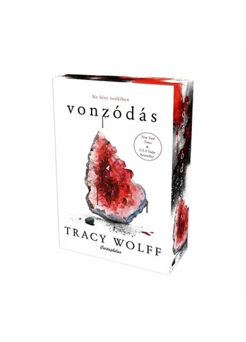 Vonzódás (éldekorált) Tracy Wolff, konyvaruhaz.eu, sikerkönyvek, 