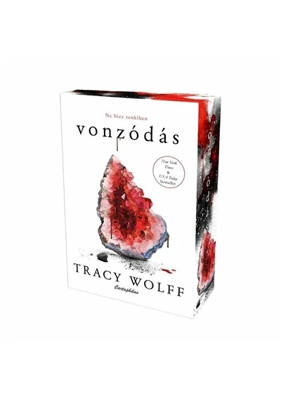 Vonzódás (éldekorált) Tracy Wolff, konyvaruhaz.eu, sikerkönyvek, 